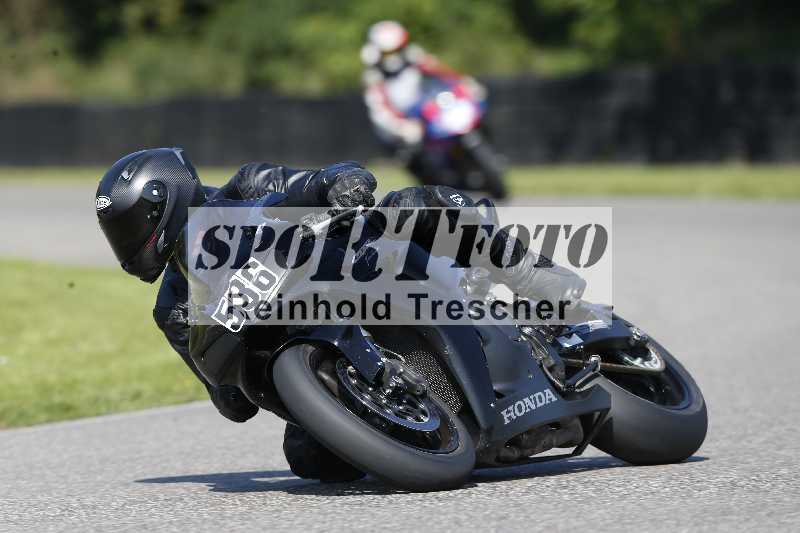 /44 09.08.2025 Plüss Moto Sport ADR/Freies Fahren/536